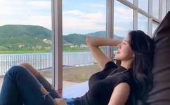 野花韩国电影免费观看在线2019